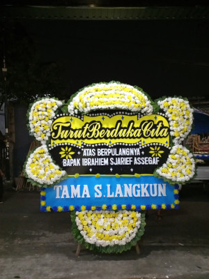 Papan Bunga Duka di Pamijahan
